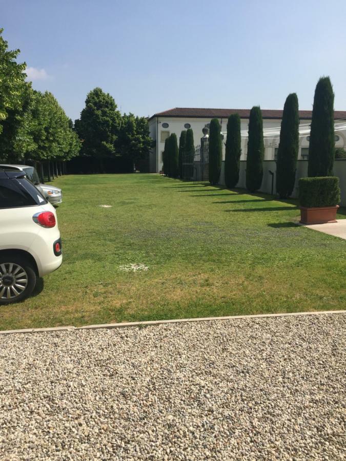 Mozzecane Villa Vecelli Cavriani מראה חיצוני תמונה